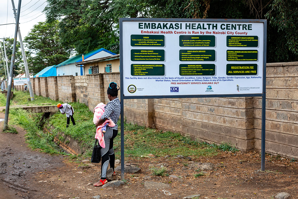 L'Embakasi Health Centre è una delle tante strutture che in Kenya ha ricevuto il supporto del Global Fund.