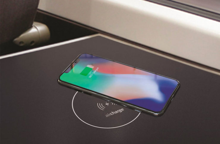 La ricarica wireless debutta a bordo dei treni South Western Railway, nel Regno Unito