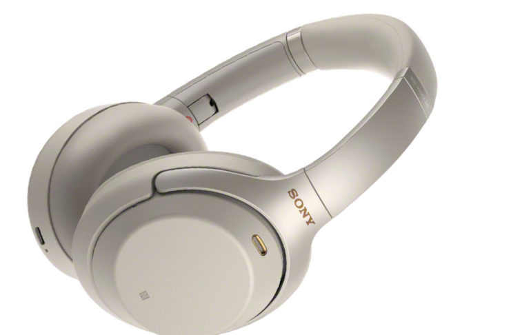 Il natale 2018 di Sony si veste di colore e musica