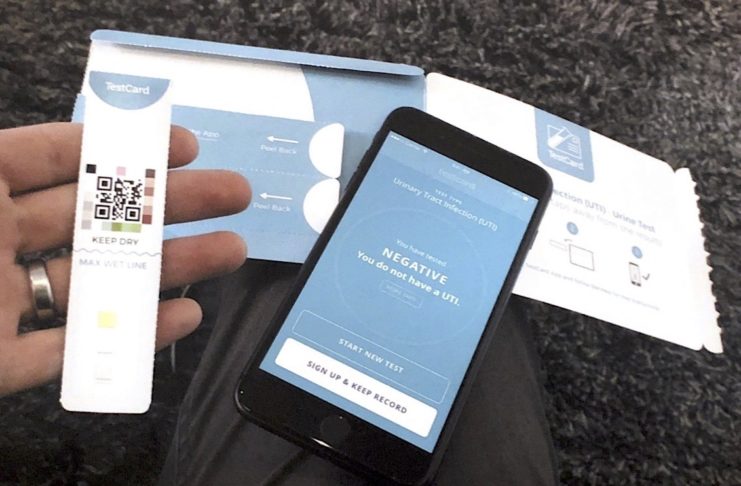 Testcard lancia il kit per il controllo delle urine su iPhone