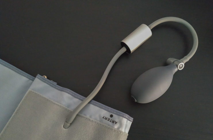 Recensione AirBP, il misuratore di pressione per iOS e Android