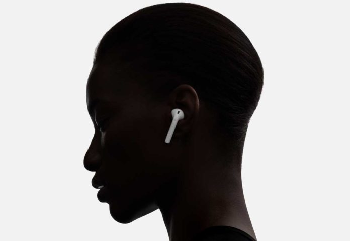 Apple ha brevettato auricolari interscambiabili con funzionalità biometriche