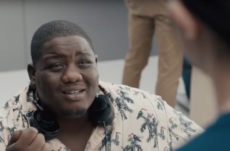 Dopo anni di sfottò ad Apple arriva Galaxy A8s senza jack audio