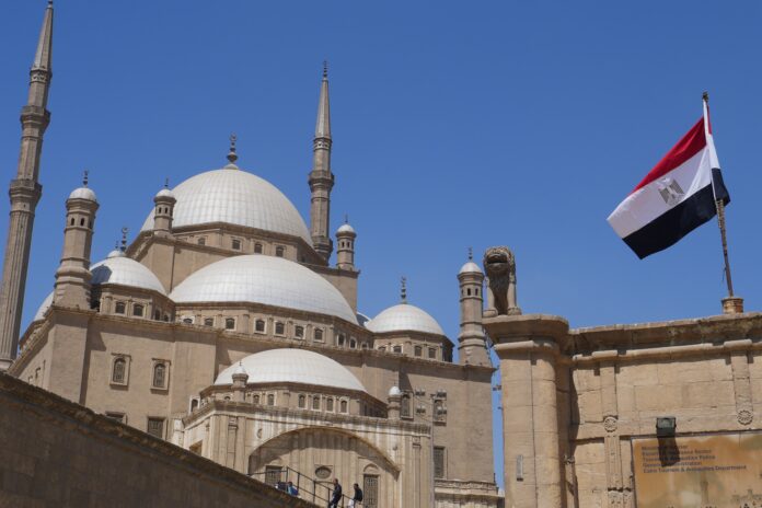 Apple viola la concorrenza in Egitto, 60 giorni per rimediare