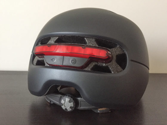 Recensione Xiaomi Smart4u, il casco per ciclisti con luce LED posteriore
