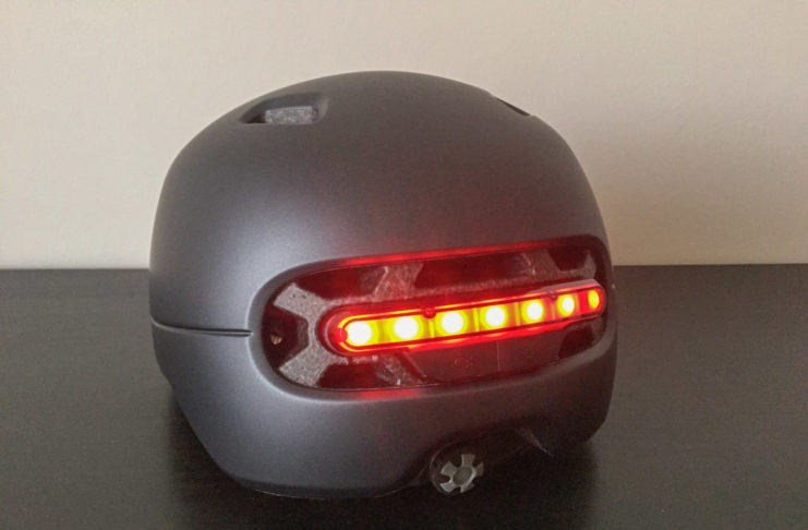 Recensione Xiaomi Smart4u, il casco per ciclisti con luce LED posteriore