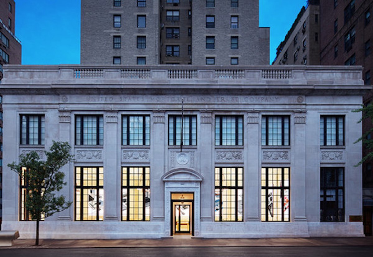 Apple Store Upper East Side di New York vince il premio AIA per l