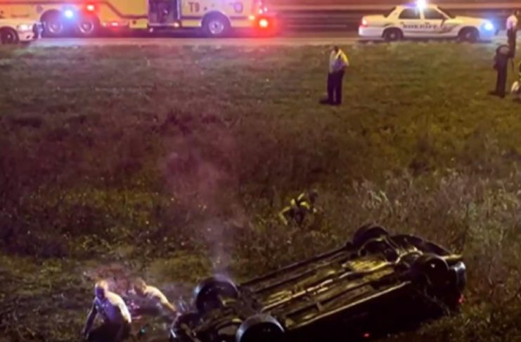 L’auto affonda nella palude, si salva grazie ad Apple Watch