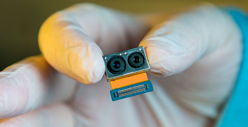 Samsung vuole acquistare una società fotografica che ha fatto causa ad Apple