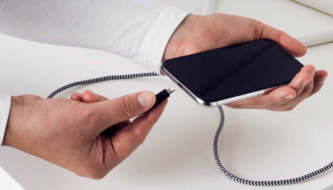 IKEA lancia il suo cavo Lightning Mfi, ma solo in Svezia