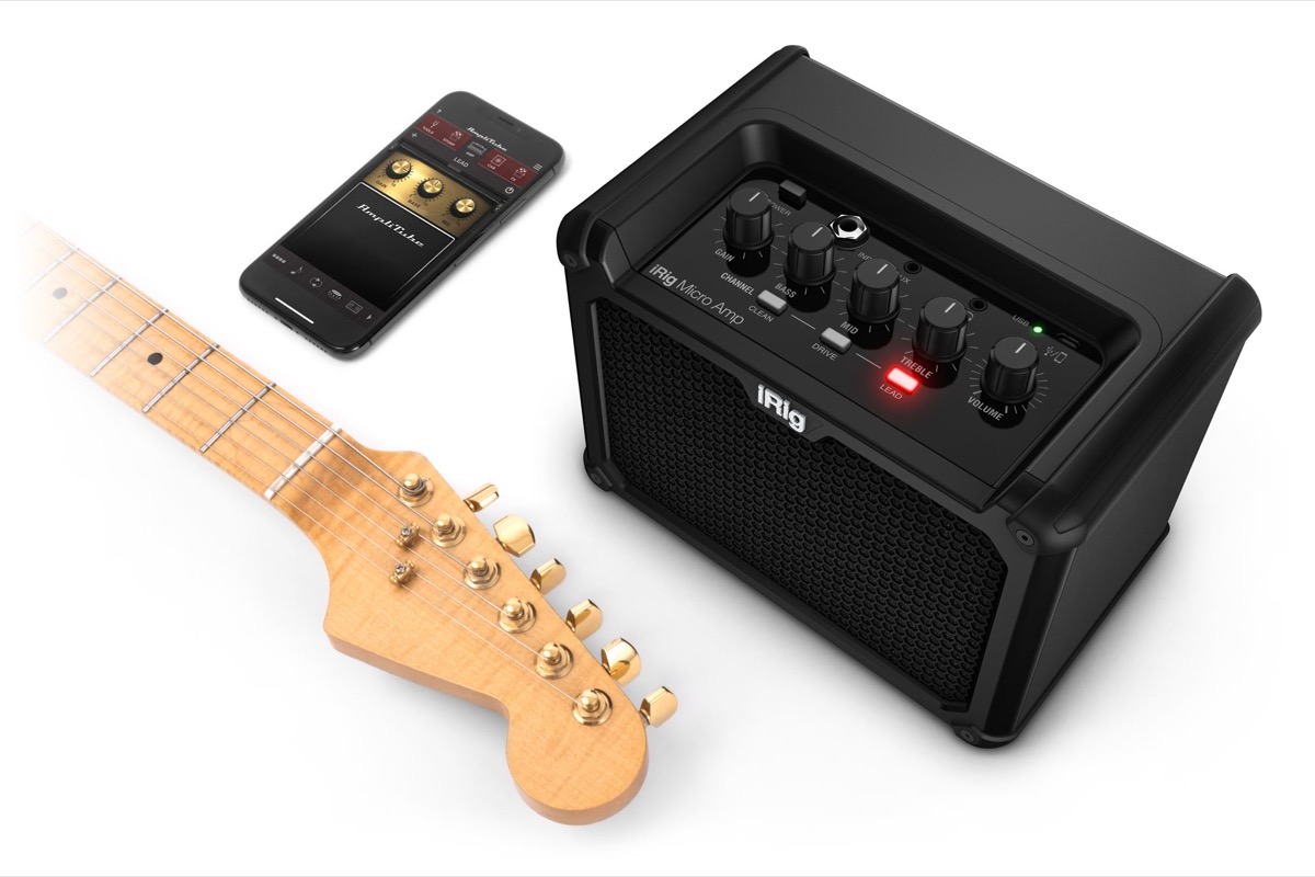iRig Micro Amp, amplificatore per chitarra da 15W a batteria con interfaccia iOS/USB iRig Micro Amp, amplificatore per chitarra da 15W a batteria con interfaccia iOS/USB