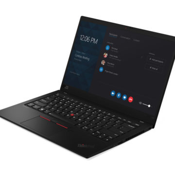 Lenovo ThinkPad X1 Carbon è più leggero di MacBook Air ma con schermo più grande