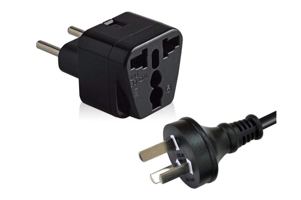 Neuftech, l’adattatore universale da viaggio compatto ed economico