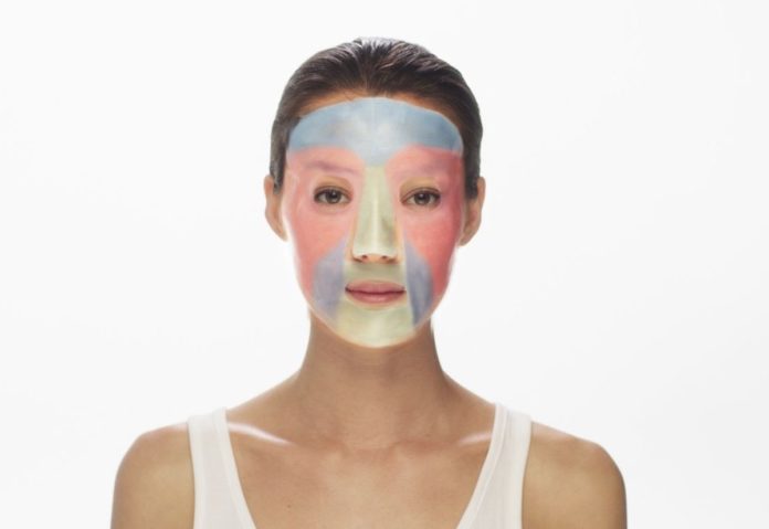 Ces 2019, Neutrogena presenta MaskiD, la maschera di bellezza che si stampa in 3D