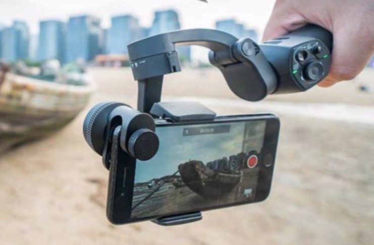 Visto al CES 2019: Snoppa Atom è il gymbal pieghevole per smartphone con microfono e attacco smart