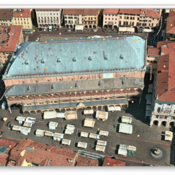Apple Mappe mostra Padova, Reggio Calabria e Siracusa con vista Flyover 3D