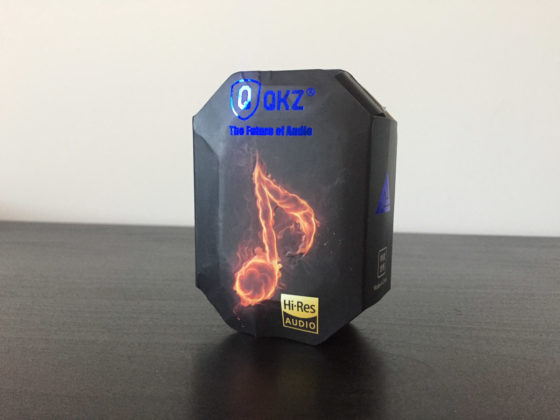 Recensione QKZ DM6, gli auricolari in-ear con filo e spina jack angolata