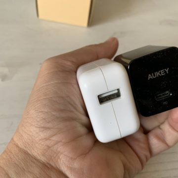 Recensione mini caricabatterie 18W Aukey: quel che serve per ricaricare velocemente un iPhone