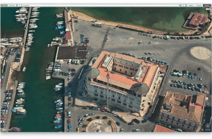 Apple Mappe mostra Padova, Reggio Calabria e Siracusa con vista Flyover 3D