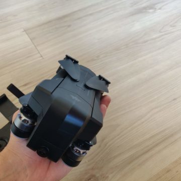 Recensione SJRC F11, il drone pieghevole che si crede un Mavic Pro a un quindi del prezzo