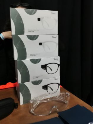 Tikaway, al CES 2019 gli occhiali che teletrasportano gli esperti sul campo