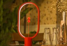 Da Utorch una lampada notturna magnetica di design dallo stile originale