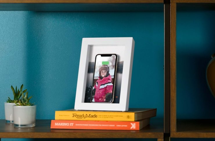 Recensione Power Pic, quando la cornice ricarica l’iPhone