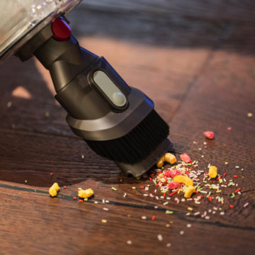 Dyson Cyclone V10, giro di prova con l’aspirapolvere hi-tech più desiderato