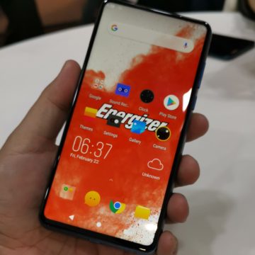 Lo smartphone più grosso (e più brutto) visto al MWC 2019