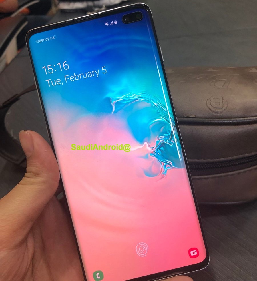Galaxy S10, due foto anticipano sensore impronte nel display e inizio preordini