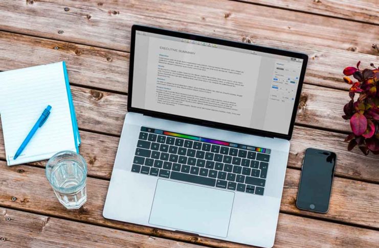 Apple, quest’anno un MacBook Pro da 16″ e un monitor 32″ con risoluzione 6K