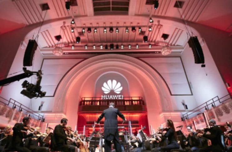 L’intelligenza artificiale di Huawei termina la celebre sinfonia incompiuta di Schubert