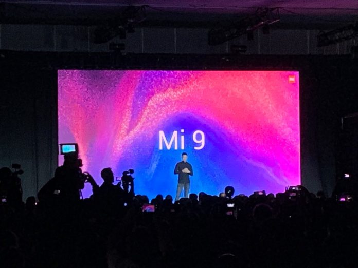 Xiaomi Mi 9 è ufficiale anche in Italia, su Amazon a 449 euro dal 28 febbraio