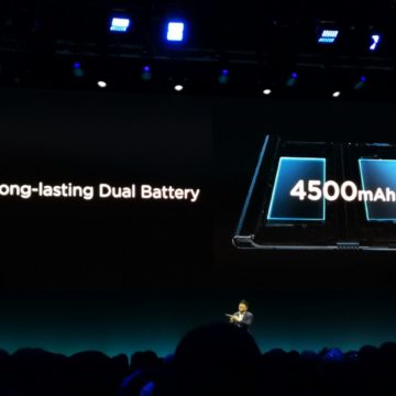 Al MWC 2019 Huawei Mate X, lo smartphone pieghevole senza notch e con tre display