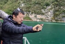 Un nuovo filmato mostra il dietro le quinte del cortometraggio di Apple per il capodanno cinese Jia Zhangke