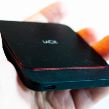 Recensione LaCie Portable SSD, velocità in abito da sera