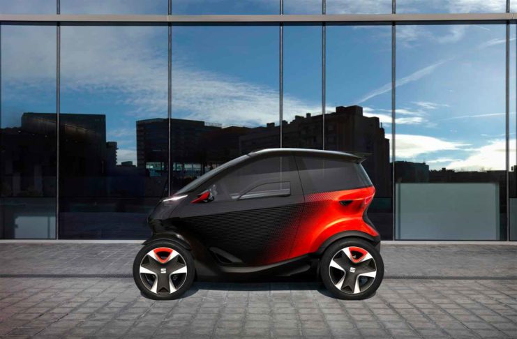 Minimó è la concept-car di SEAT che combina auto e moto