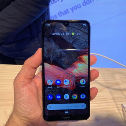Nokia 3.2, al MWC 2019 lo smartphone con due giorni di autonomia