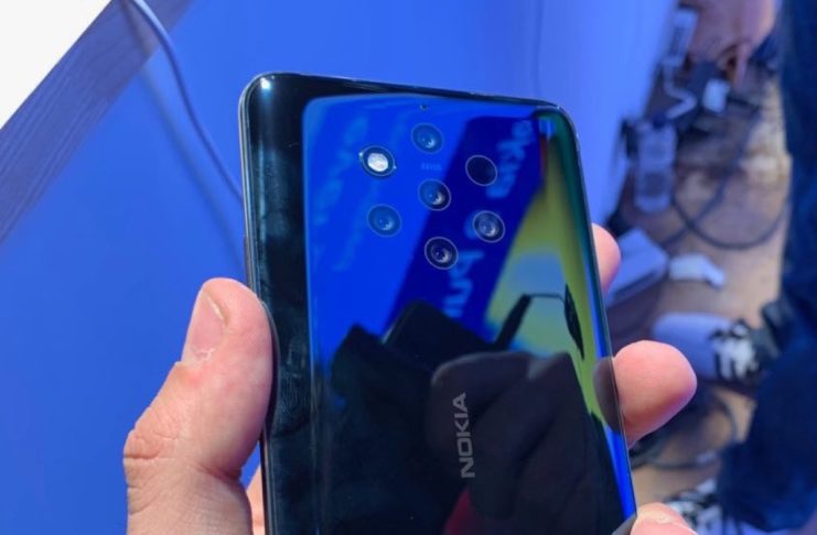 Nokia 9 PureView, il primo smartphone al mondo con 5 fotocamere al MWC 2019