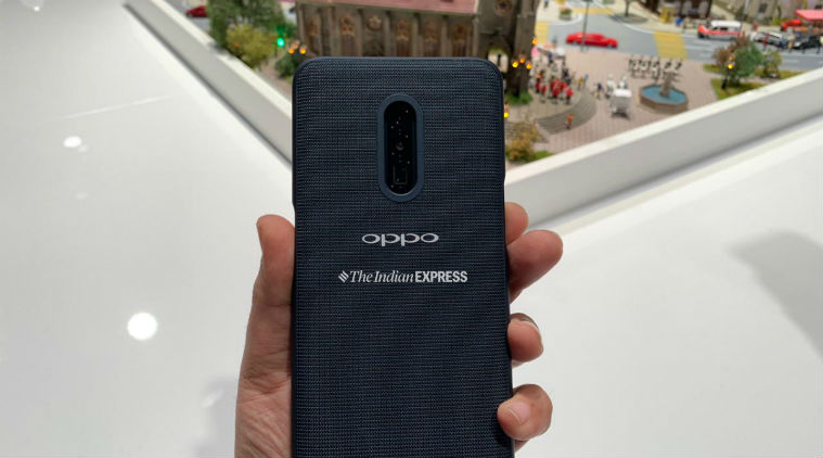 Al MWC 2019 Oppo presenta lo smartphone con zoom 10x ottico