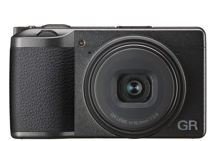 Ricoh GR III in vendita la terza generazione della compatta premium di Ricoh