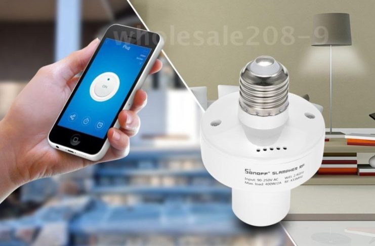SONOFF Slampher, il portalampada E27 che rende smart tutte le lampade