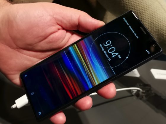 Sony Xperia 10 e 10 Plus, i medio gamma con schermo da cinema: MWC 2019
