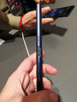 Sony Xperia 10 e 10 Plus, i medio gamma con schermo da cinema: MWC 2019