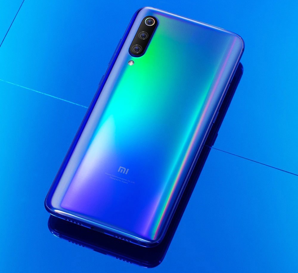 Xiaomi Mi 9 ufficiale, potentissimo e al prezzo giusto