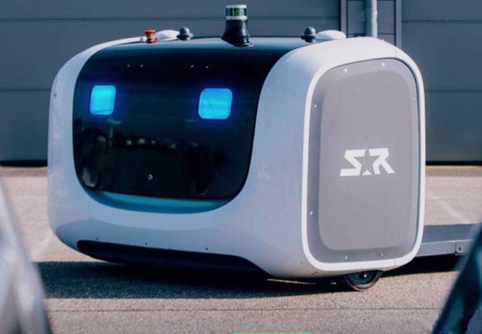L’autista robot parcheggia le auto nell’aeroporto di Lione