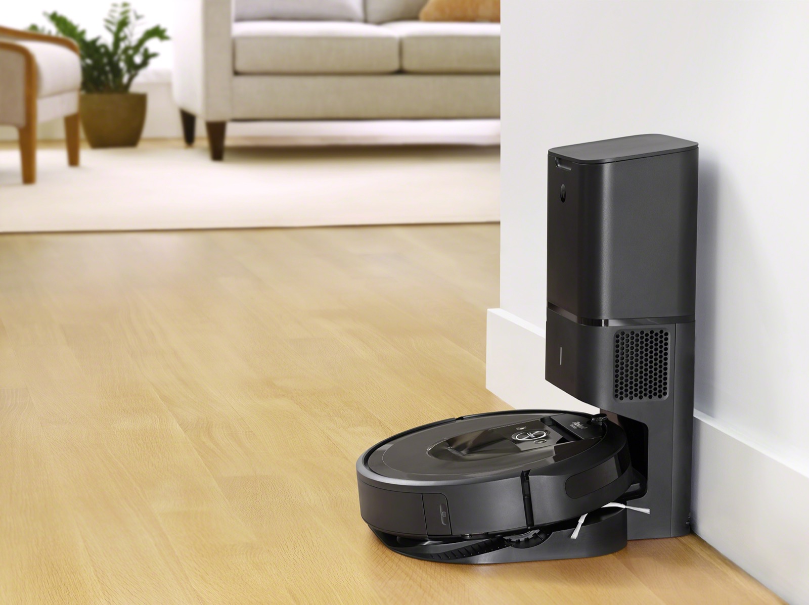 Recensione iRobot Roomba i7+, l’aspirapolvere 3.0 in casa
