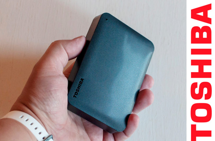 Toshiba Canvio Ready, recensione del disco USB3 che sembra un NAS