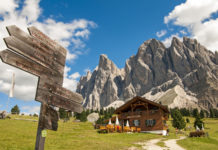 Overtourism. Boom dei voli low cost aumenta la crisi abitativa: fino a 250€ di rincari sugli affitti Il Web motore di turismo in Trentino: cresce la “reputazione online”