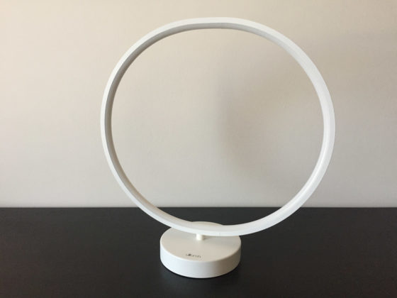 Recensione Utorch R9, la lampada LED che crea cerchi di luce